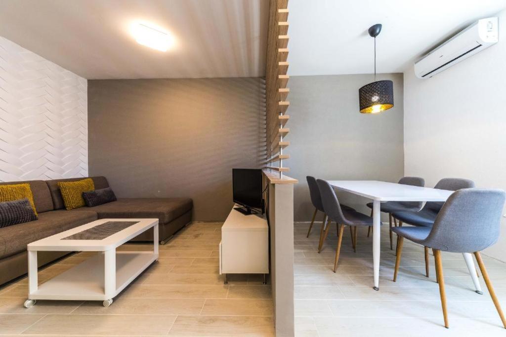 Apartments Gavran 2. Baska Voda Ngoại thất bức ảnh