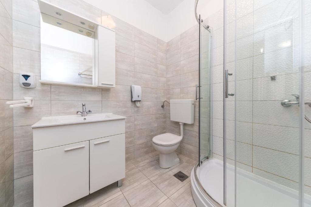 Apartments Gavran 2. Baska Voda Ngoại thất bức ảnh
