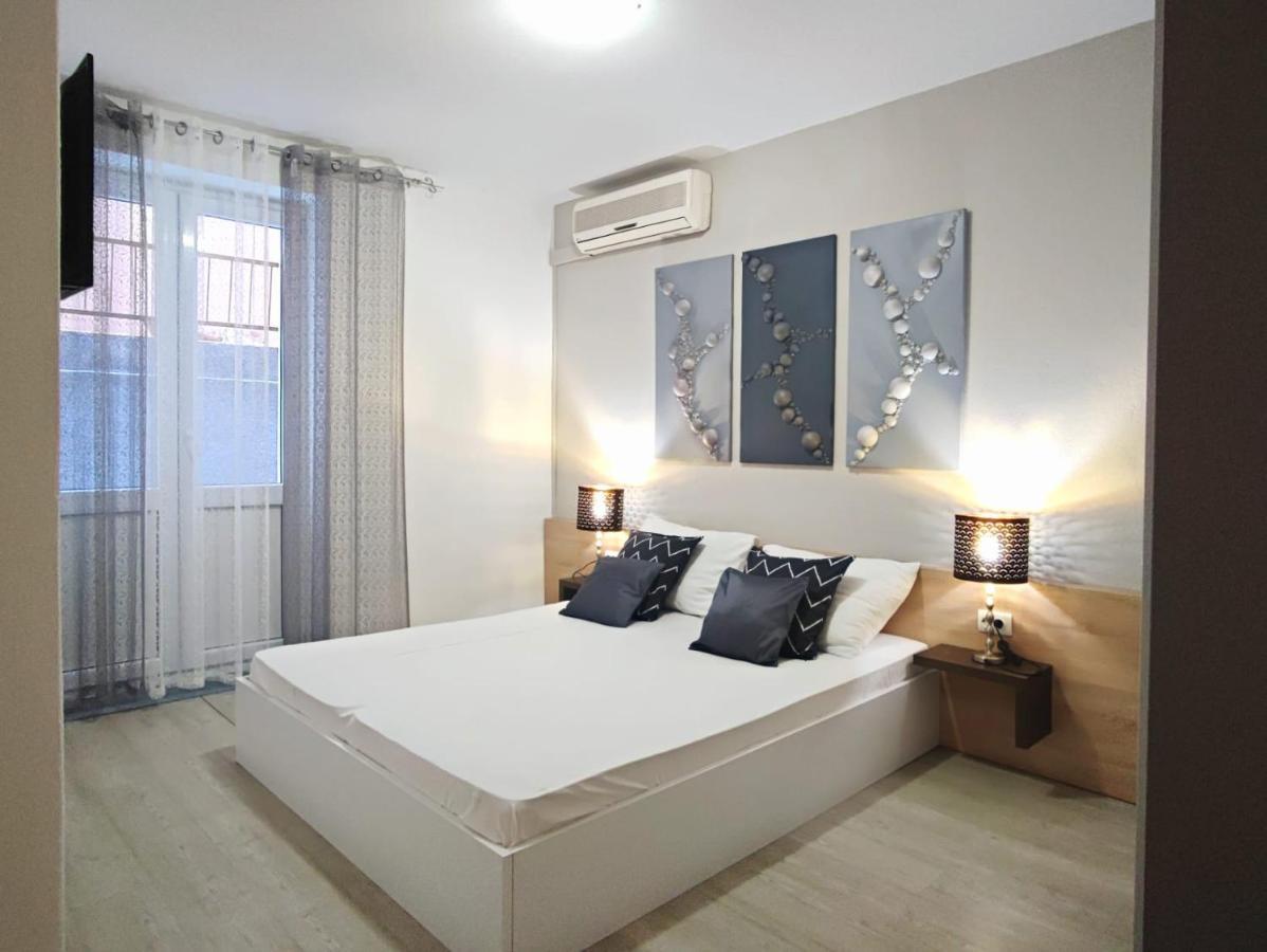 Apartments Gavran 2. Baska Voda Phòng bức ảnh