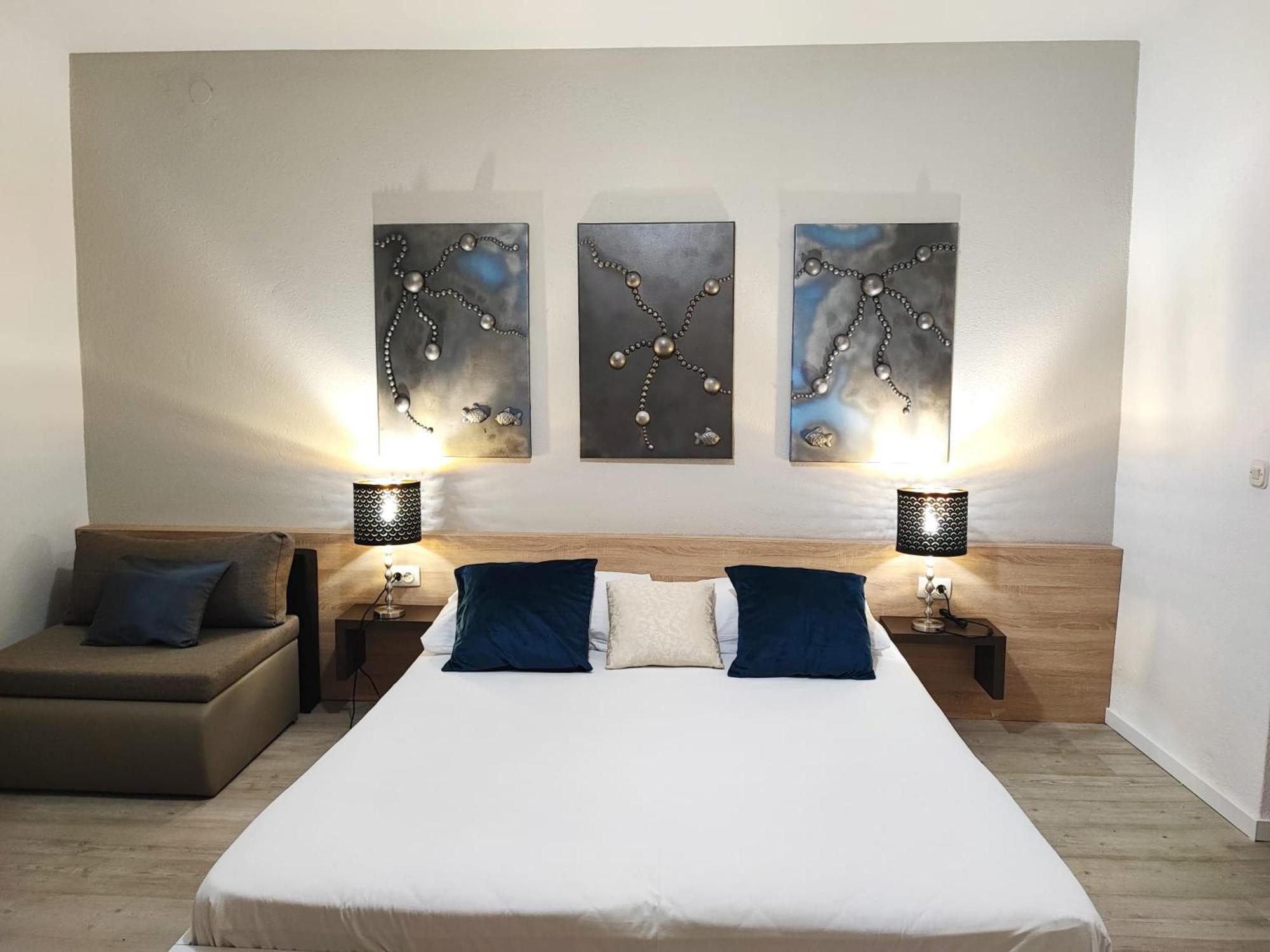 Apartments Gavran 2. Baska Voda Phòng bức ảnh